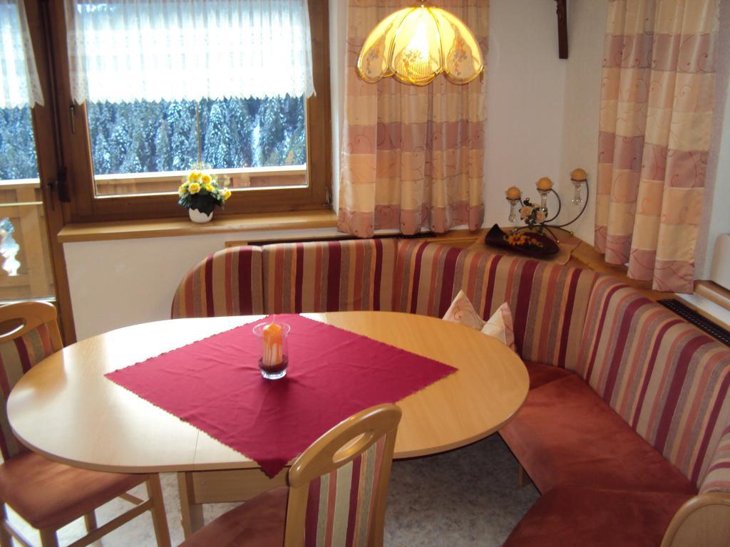 Apartmán Haus Eben Hippach Pokoj fotografie